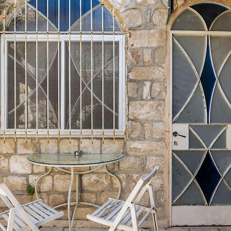 שלווה בעיר העתיקה - Peace In The Heart Of The Old City Safed Kültér fotó